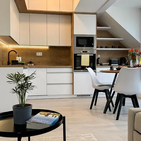 Apartment Linden Apartman 106 - Adults Only