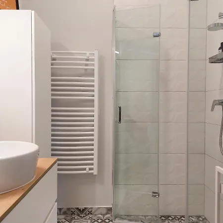 Linden Apartman 106 - Adults Only Apartment *
