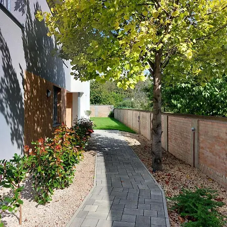 Linden Apartman 106 - Adults Only